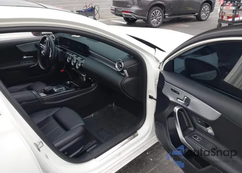 2021 Mercedes-Benz A 220 from USA, damaged, VIN W1K3G4EB8MJ296949